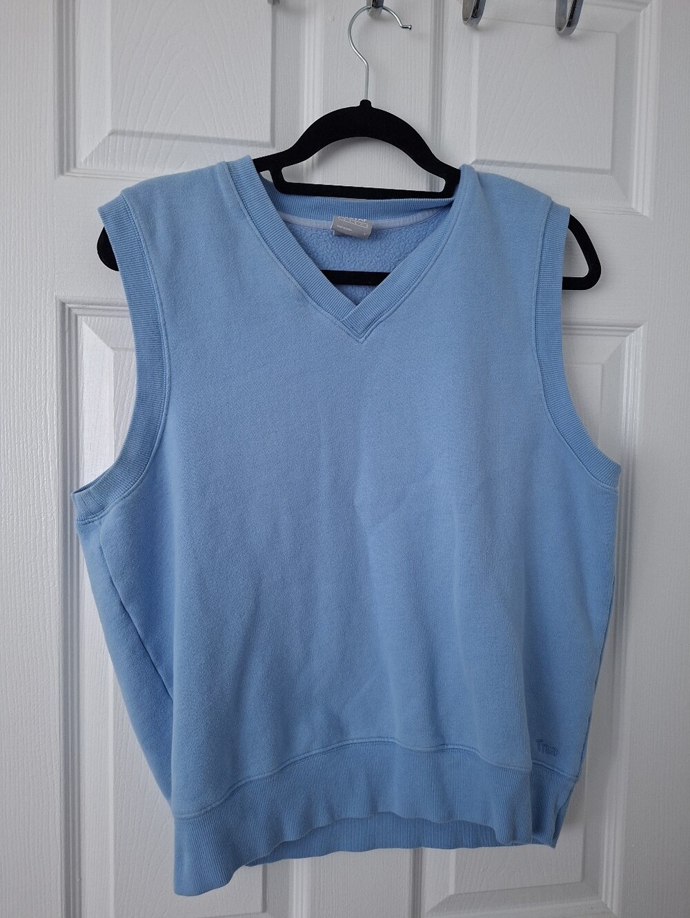 TNA V-Neck Cozy Fleece Vest